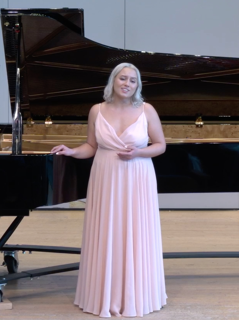 "La Chevelure"  from Rita Strohl's Douze chants de Bilitis